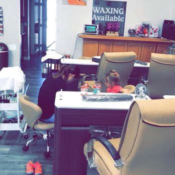 Vip Nails & Lashes - Nail Salons Near Me - Riverside, California