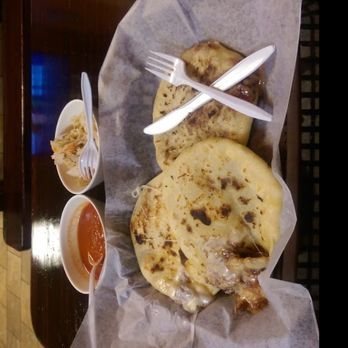 Pupuseria Mama Tana - Best pupusas around. - Salvadoran Near Me - Baltimore, Maryland