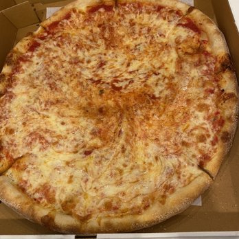 Fratelli's Pizzeria - Pizza Near Me - Flushing, New York