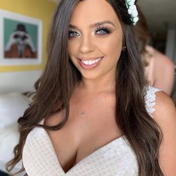 Stay Golden Mobile Tanning - Bride rocking sunless tan