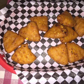Steamboat BBQ - Mac n cheese bites basket - Barbeque Near Me - Wheaton, Illinois Steamboat BBQ - Mac n cheese bites basket - Barbeque Near Me - Wheaton, Illinois