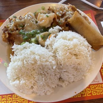 China 8 - Shrimp egg foo young, steamed rice, egg roll - Chinese Near Me - Cathedral City, California China 8 - Shrimp egg foo young, steamed rice, egg roll - Chinese Near Me - Cathedral City, California