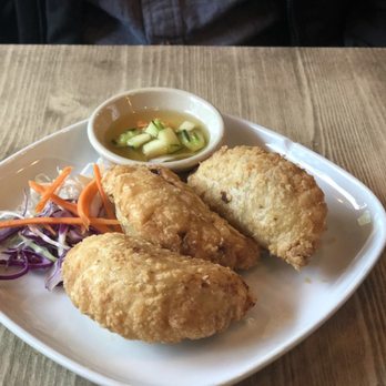 Raenu Thai - Chicken Curry Puff - Thai Near Me - New York, New York Raenu Thai - Chicken Curry Puff - Thai Near Me - New York, New York