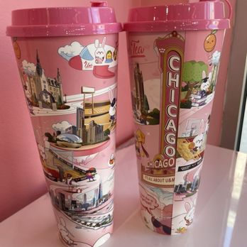 Ume Tea - Love the Chicago/Evanston themed surprise plushie cups. Access to the plushie is a cutout found on the bottom third of the cup - Bubble Tea Near Me - Evanston, Illinois