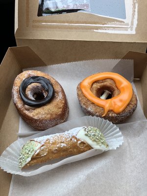 Chicago Pastry by null