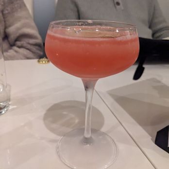 Salt Rockford - Cosmo - Wine Bars Near Me - Rockford, Illinois
