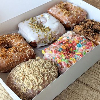 BKeDSHoP - Cookie Butter, Pumpkin Spice, Pecan Toffee Crunch, Apple Pie, Cereal Milk, and Autumn Nut Crunch Donuts | Instagram: @telephonesmoothie - Donuts Near Me - Charleston, South Carolina