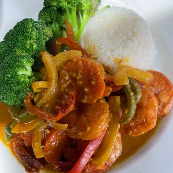 O'Brien's Pub - Jamaican curry shrimp - Pubs Near Me - Newport, Rhode Island