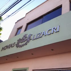 Novias Lizacri - Todo para la novia, gran variedad y finos vestidos en Novias Lizacri.