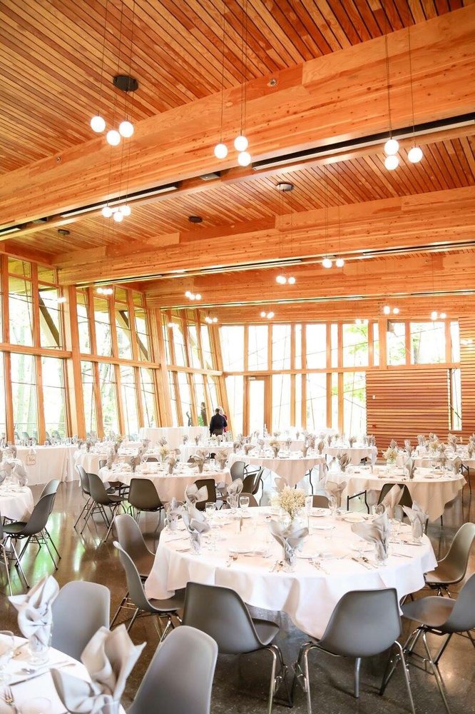 The Bissell Tree House at John Ball Zoo - wedding in Grand Rapids, MI