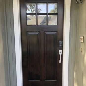Rivas Painting - Finished door with Ebony stain - Interior Design Near Me Rivas Painting - Finished door with Ebony stain - Interior Design Near Me