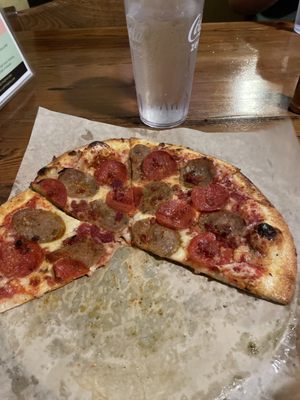 Vinyl Pies Pizza by null
