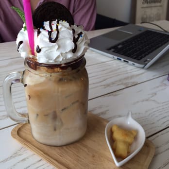 Cafe Maji - French Vanilla Oreo Latte $5.50 - Coffee & Tea Near Me - Artesia, California Cafe Maji - French Vanilla Oreo Latte $5.50 - Coffee & Tea Near Me - Artesia, California