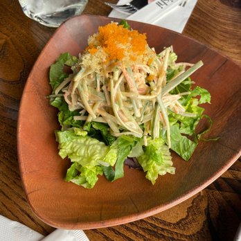 Roishi - Kanu Salad - Ramen Near Me - Hamden, Connecticut