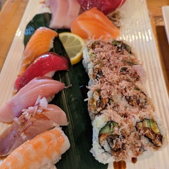 Sushi Bear - Sushi sashimi combo - Sushi Bars Near Me - Tustin, California