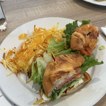 Mikayla's Cafe - Avo-Egg-BLT Sandwich - Breakfast & Brunch Near Me - Santa Clara, California