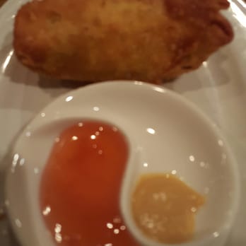Forbidden Palace - Egg roll - Chinese Near Me - Virginia Beach, Virginia