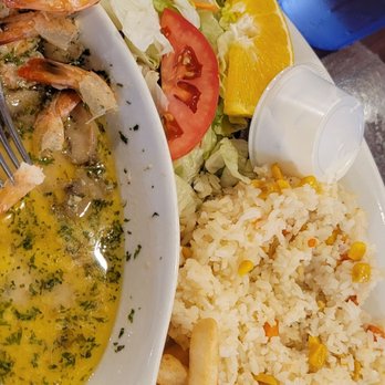 Mariscos El Rey 2 - Trash.  COLD FOOD.  CUSTOMER SERVICE HORRIBLE. - Mexican Near Me - Denver, Colorado