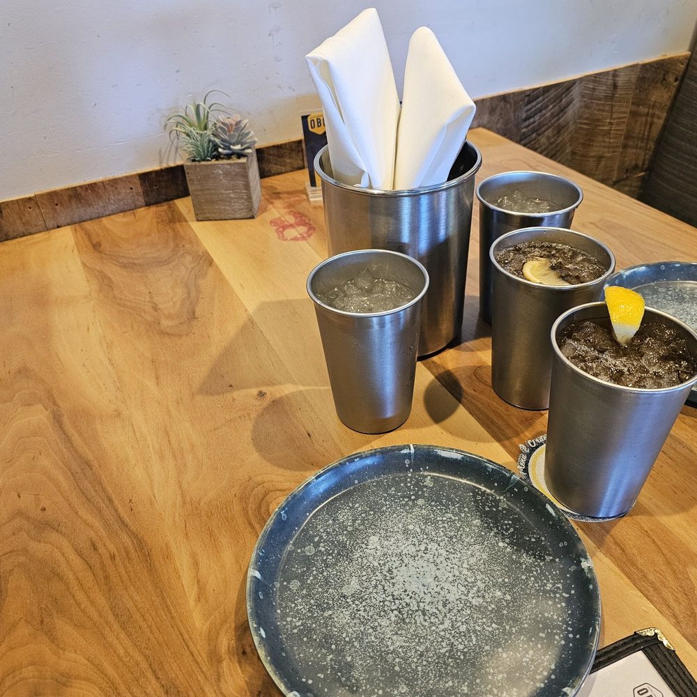 Oscar's Brewing Company - Passion fruit tea is good! - American Near Me - Temecula, California