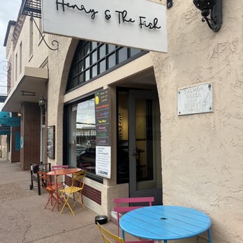 Henry & The Fish - Coffee & Tea Near Me - Santa Fe, New Mexico