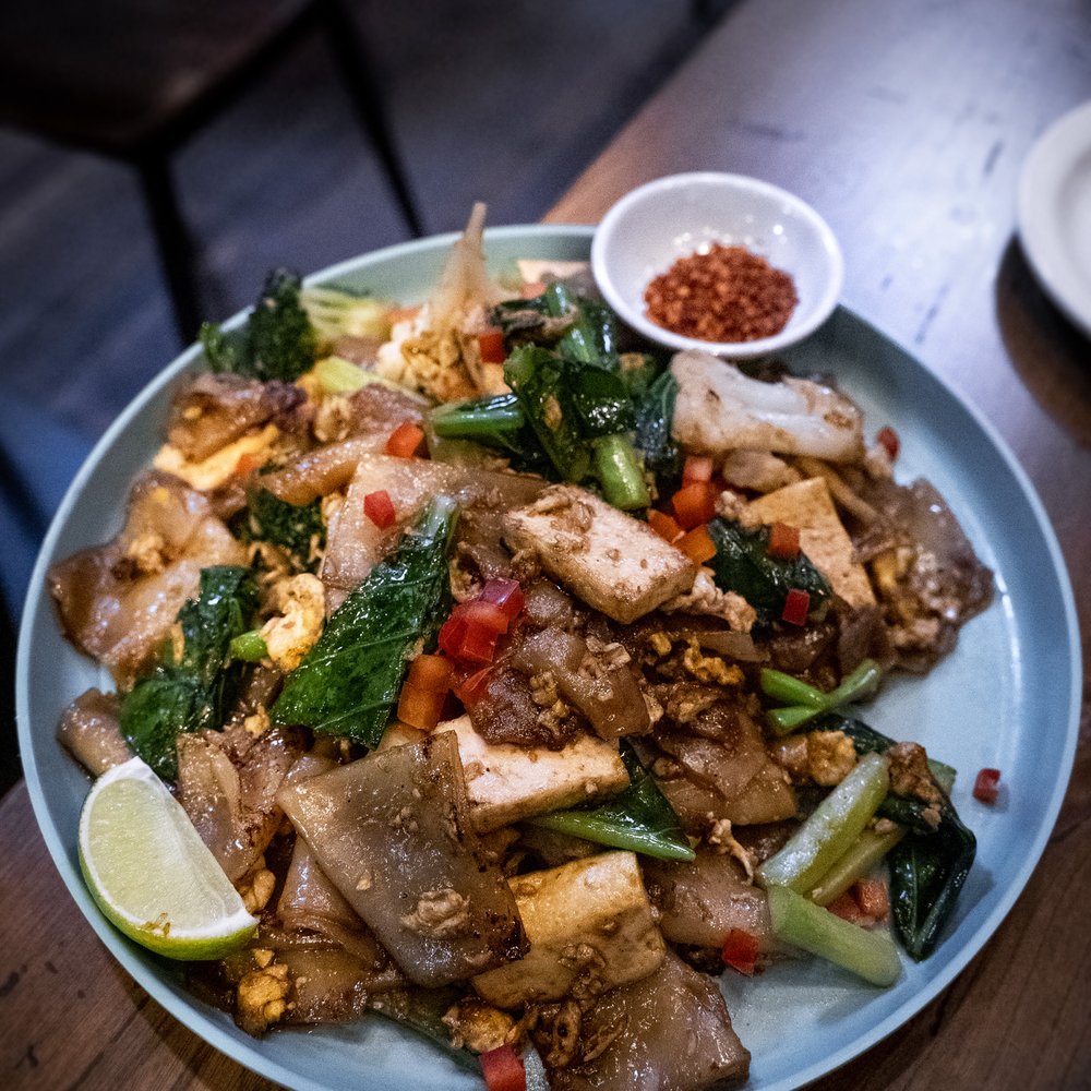 Pai Northern Thai Kitchen - Pad See Ew - Thai Near Me - Toronto, Ontario Pai Northern Thai Kitchen - Pad See Ew - Thai Near Me - Toronto, Ontario