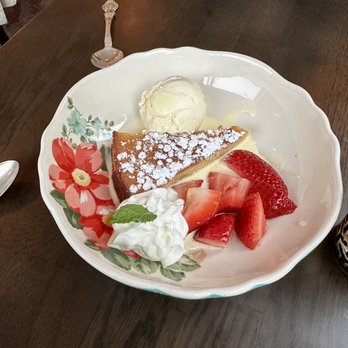 Franny’s Bistro - Almond Cake with ginger ice cream, strawberries, whipped cream, and mint - New American Near Me - Camden, Maine Franny’s Bistro - Almond Cake with ginger ice cream, strawberries, whipped cream, and mint - New American Near Me - Camden, Maine