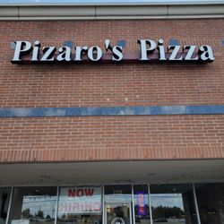 Pizaro's Pizza - Sign