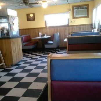 Gentleman Farmer Diner - Diners Near Me - Chepachet, Rhode Island Gentleman Farmer Diner - Diners Near Me - Chepachet, Rhode Island