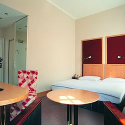 Dom Hotel