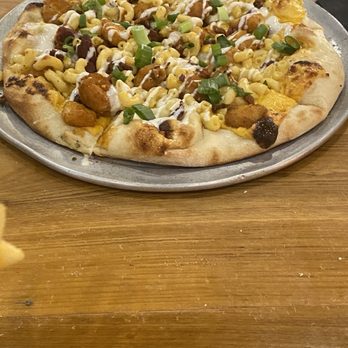 TASTE Italian Kitchen - 12" Nashville Mac Pizza - Cocktail Bars Near Me - Starkville, Mississippi TASTE Italian Kitchen - 12" Nashville Mac Pizza - Cocktail Bars Near Me - Starkville, Mississippi