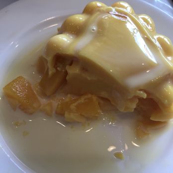 Rol San - Chunks of mango in sweet mango pudding - Dim Sum Near Me - Toronto, Ontario