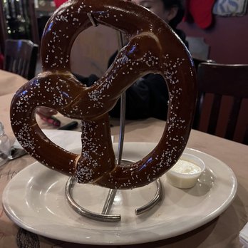 Clyde's Roadhouse Bar & Grille - Giant Pretzel w/ Queso - American Near Me - Walpole, Massachusetts Clyde's Roadhouse Bar & Grille - Giant Pretzel w/ Queso - American Near Me - Walpole, Massachusetts