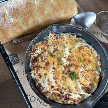 Stone Tower Winery - Crab dip - Wineries Near Me - Leesburg, Virginia