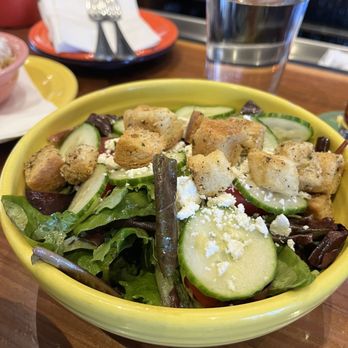 Russian River Brewing - Salad - Brewpubs Near Me - Windsor, California