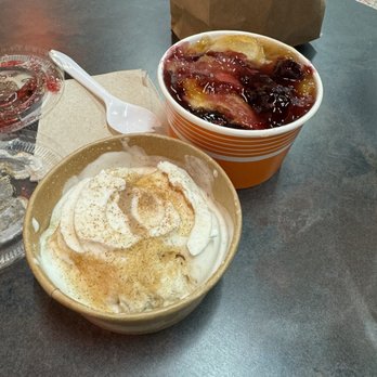 Peach Cobbler Factory - Coffee & Tea Near Me - Perrysburg, Ohio
