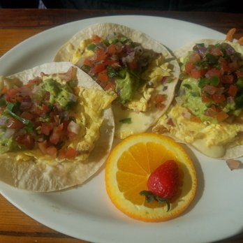 Farmhouse Cafe & Eatery - Coffee & Tea Near Me - Cresskill, New Jersey Farmhouse Cafe & Eatery - Coffee & Tea Near Me - Cresskill, New Jersey