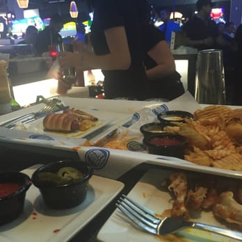 Dave & Buster's El Paso - Trying to get my tab.. Need to send flares I guess. Our plates still on counter. Sad service - Arcades Near Me - El Paso, Texas Dave & Buster's El Paso - Trying to get my tab.. Need to send flares I guess. Our plates still on counter. Sad service - Arcades Near Me - El Paso, Texas