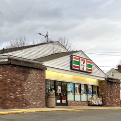 7-Eleven - Store