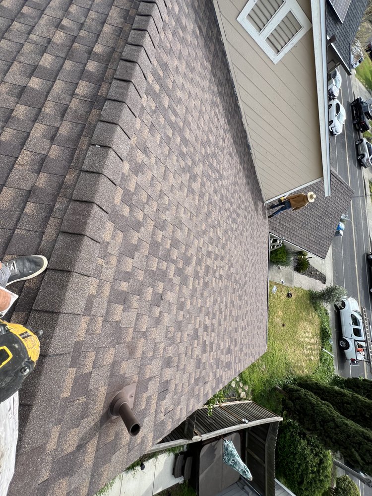 Slide of G&T BROTHERS ROOFING