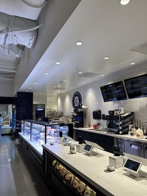 Paris Baguette by null