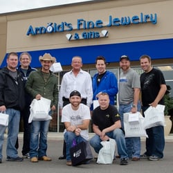 user provided Arnold's Fine Jewelry & Gifts photo