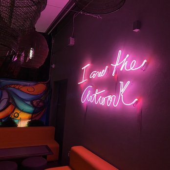 Le Chick - Cocktail Bars Near Me - Miami, Florida Le Chick - Cocktail Bars Near Me - Miami, Florida