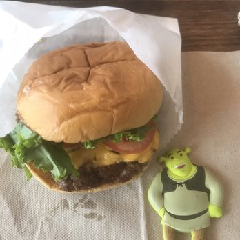 Shake Shack Glendale - Shack Burger - Burgers Near Me - Glendale, California