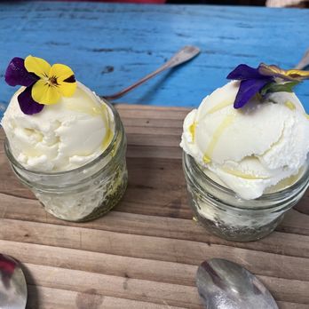 Tasca Tasca - Salted olive oil ice cream - Wine Bars Near Me - Sonoma, California