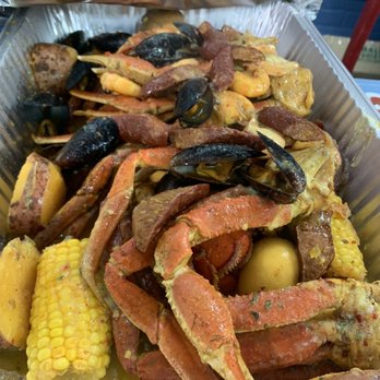 Kraby Crab - Before.. 8 Clusters, 1 Lobster tail, 6 Potatoes, 3 Corns, 6 Boiled Eggs, 1 Dozen Mussels, and 1 Dozen Shrimp - Seafood Near Me - Tampa, Florida Kraby Crab - Before.. 8 Clusters, 1 Lobster tail, 6 Potatoes, 3 Corns, 6 Boiled Eggs, 1 Dozen Mussels, and 1 Dozen Shrimp - Seafood Near Me - Tampa, Florida