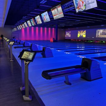Main Event Suwanee - Bowling Near Me - Suwanee, Georgia