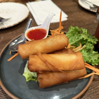 Thai Central Cuisine - Egg rolls - Thai Near Me - Los Angeles, California Thai Central Cuisine - Egg rolls - Thai Near Me - Los Angeles, California
