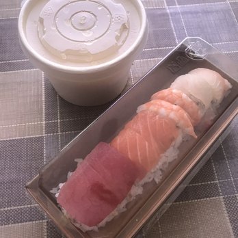 ROLL roll Roll - Rainbow roll - Sushi Bars Near Me - Los Angeles, California ROLL roll Roll - Rainbow roll - Sushi Bars Near Me - Los Angeles, California