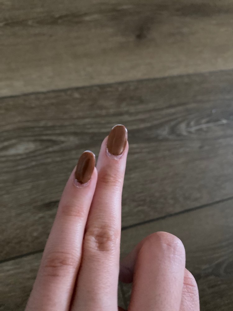 Wisdom Nails and Spa, New York Roadtrippers