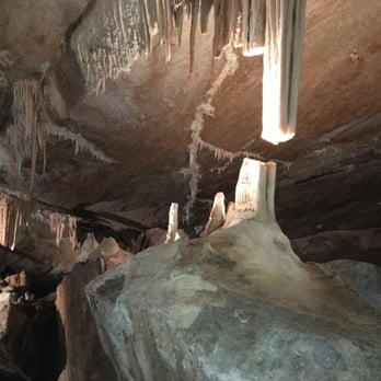 Jenolan Caves - Broken Column at Jenolan Caves - Tours Near Me - Jenolan, NSW